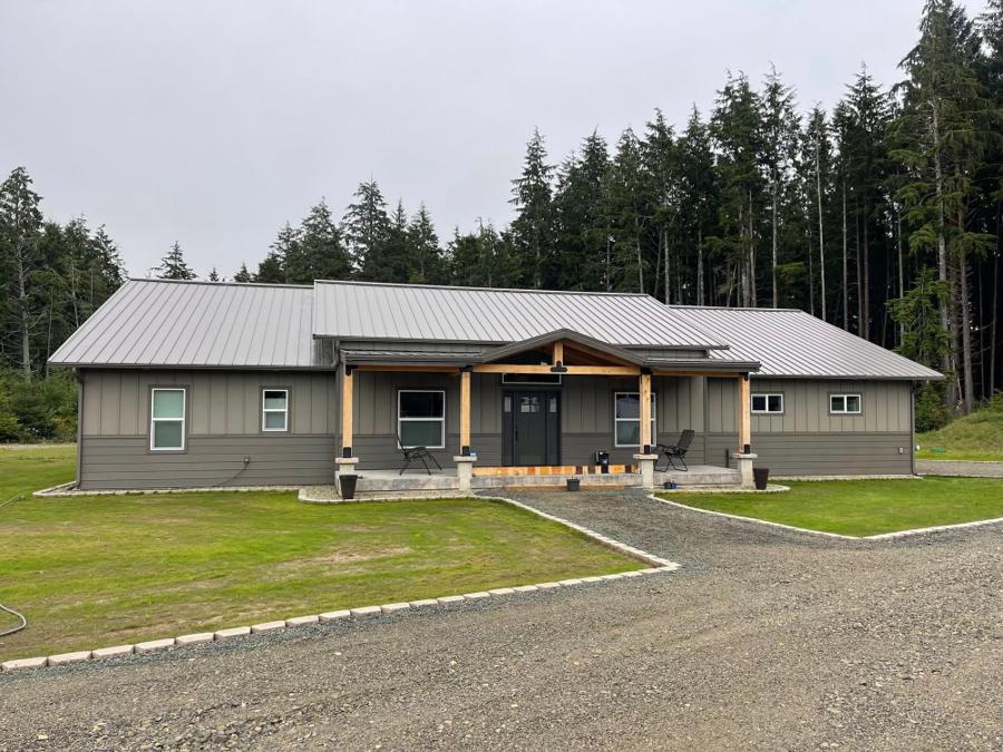 Custom Home — Grays Harbor County